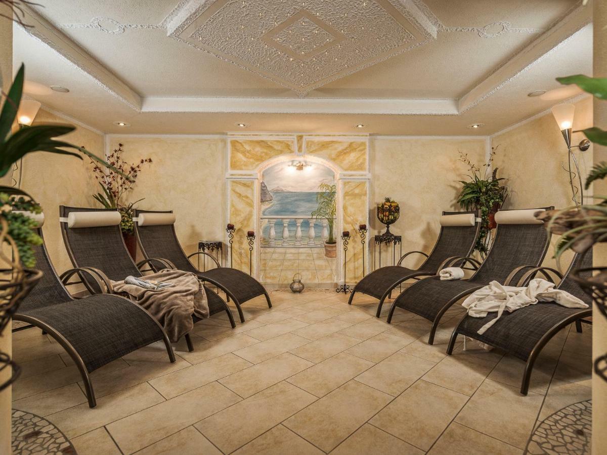 Haus Christine Hotel Рид им Цилертал Екстериор снимка